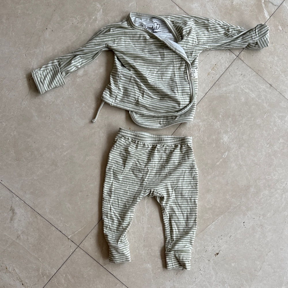Bonsie baby Two-Piece Olive Stripe Pajama Set